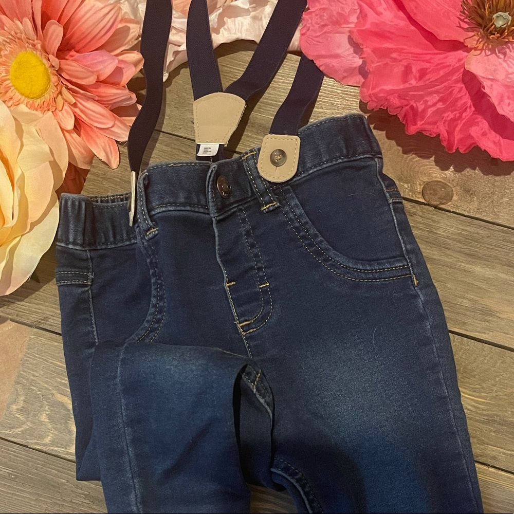 Infants jeans with suspenders